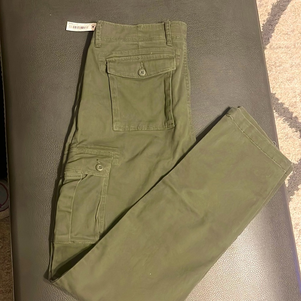 Cargos 30W x 34L
